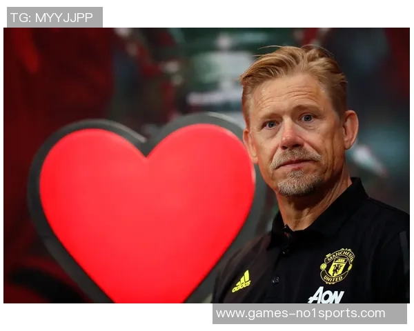 足球大师曼联同队的传奇岁月与辉煌成就回顾